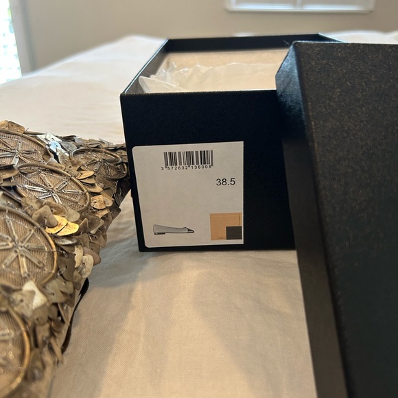 Chanel classic Flats in beige w black cap-toe size 38.5 - Picture 5 of 11